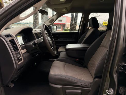 Used 2012 RAM 1500 Express image 19