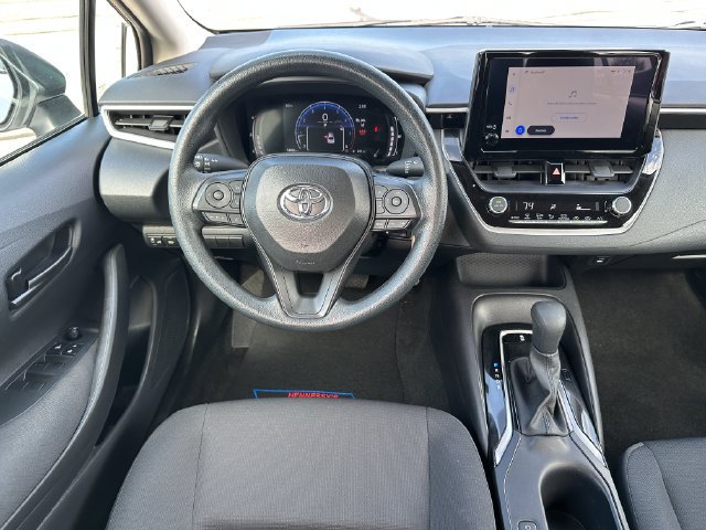 Used 2026 Toyota Corolla LE FWD image 11