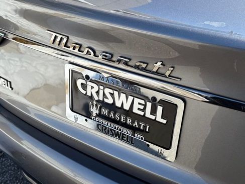 Used 2022 Maserati Quattroporte Trofeo image 15