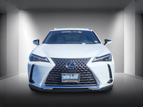 New 2026 Lexus UX 300h AWD image 5