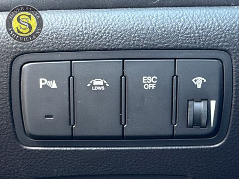 Used 2013 Hyundai Genesis 5.0 R-Spec RWD image 26