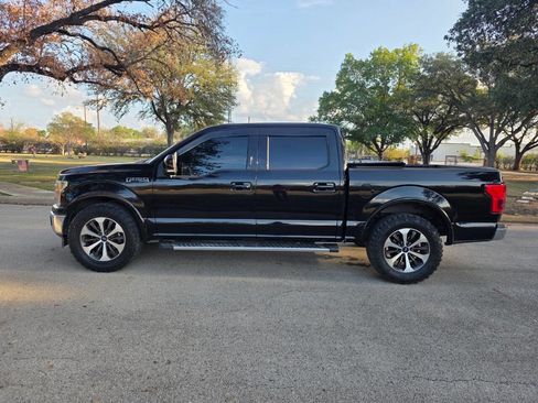 Used 2019 Ford F150 Lariat image 7