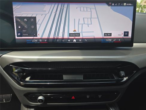 Used 2025 BMW M440i Convertible RWD image 16