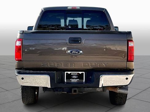 Used 2015 Ford F250 Lariat w/ Lariat Ultimate Package image 5