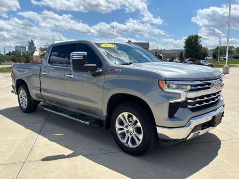 Used 2024 Chevrolet Silverado 1500 LTZ w/ LTZ Premium Package AWD/4WD image 39