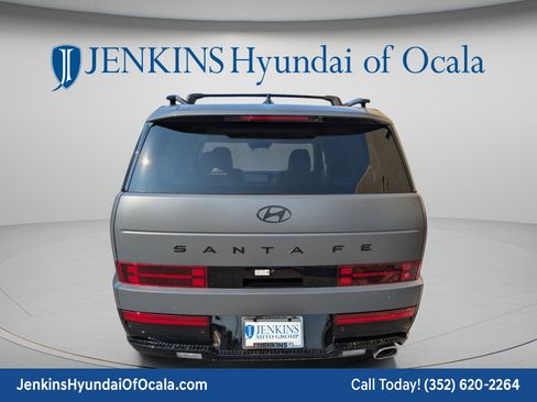 Certified 2025 Hyundai Santa Fe Calligraphy FWD image 4