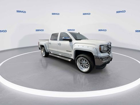 Used 2017 GMC Sierra 1500 SLT w/ Enhanced Driver Alert Package RWD image 2