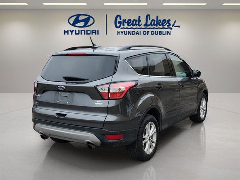 Used 2018 Ford Escape SE w/ SE Sync 3 Package image 5