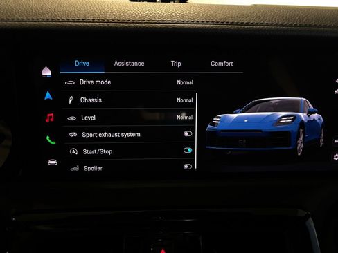 Used 2026 Porsche Panamera 4 AWD/4WD image 21