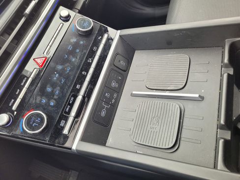 Used 2025 Hyundai Santa Fe Limited image 26