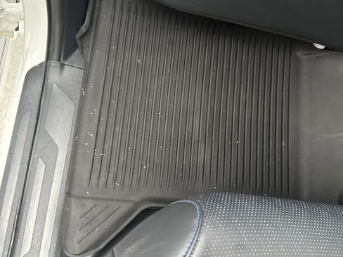 Used 2025 Toyota Tundra Platinum image 9