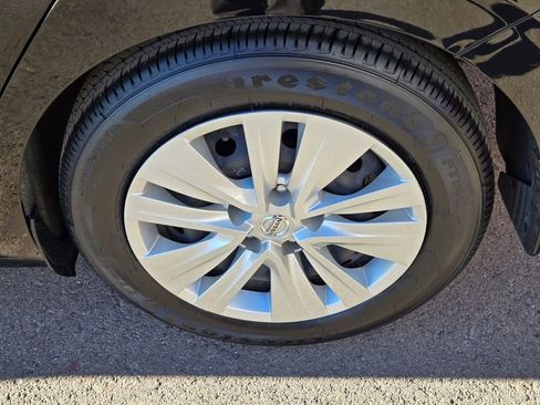 Used 2023 Nissan Sentra S image 10