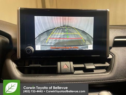 Used 2025 Toyota RAV4 XLE image 19