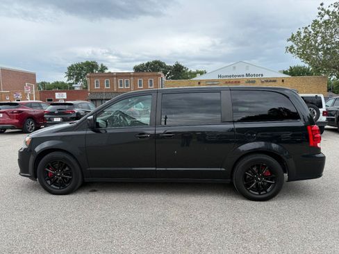 Used 2020 Dodge Grand Caravan GT FWD image 8