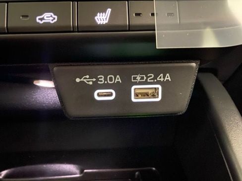New 2026 Subaru Outback Limited AWD/4WD image 22
