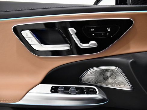 New 2026 Mercedes-Benz E 53 AMG e 4MATIC Sedan image 14