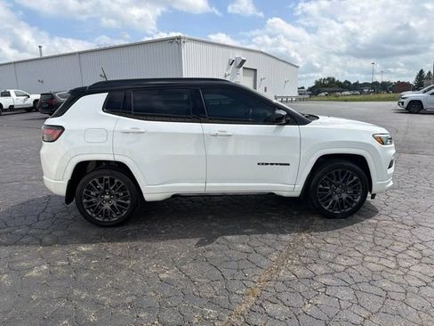 Used 2024 Jeep Compass Limited w/ High Altitude Package AWD/4WD image 6