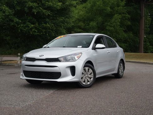 Used 2020 Kia Rio S FWD image 1