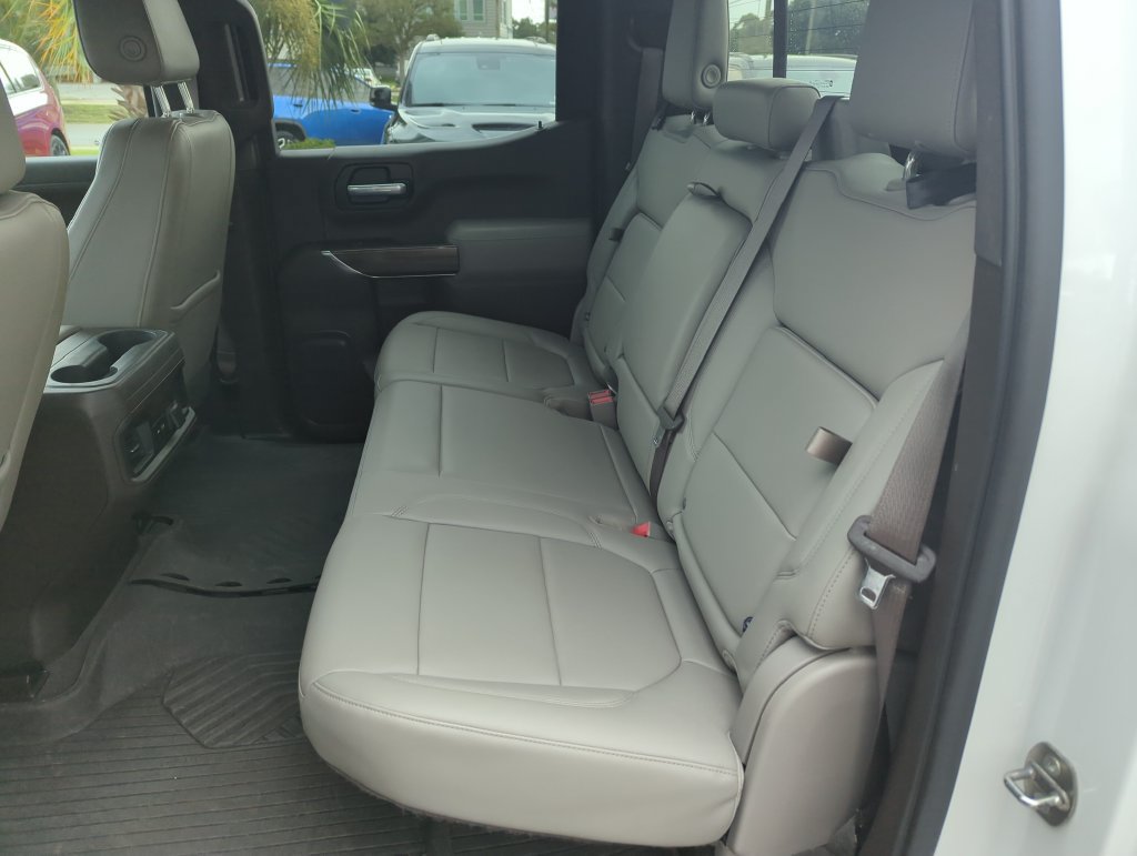 Used 2020 Chevrolet Silverado 1500 LT Trail Boss AWD/4WD image 28