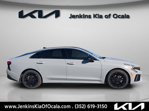 New 2026 Kia K5 GT-Line image 2