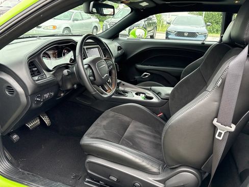 Used 2023 Dodge Challenger R/T w/ Plus Package RWD image 8