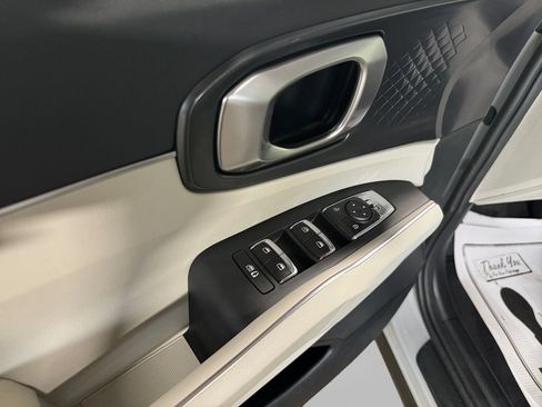 Certified 2024 Kia Sorento S w/ Panoramic Sunroof Package AWD/4WD image 14