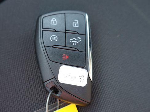 Used 2024 Chevrolet Silverado 1500 LT image 27