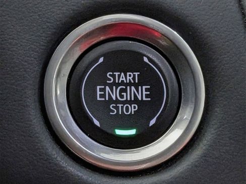 Used 2024 Chevrolet Suburban Z71 w/ Off-Road Capability Package image 23