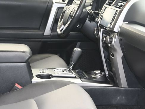 Used 2024 Toyota 4Runner SR5 Premium w/ Moonroof Package AWD/4WD image 11