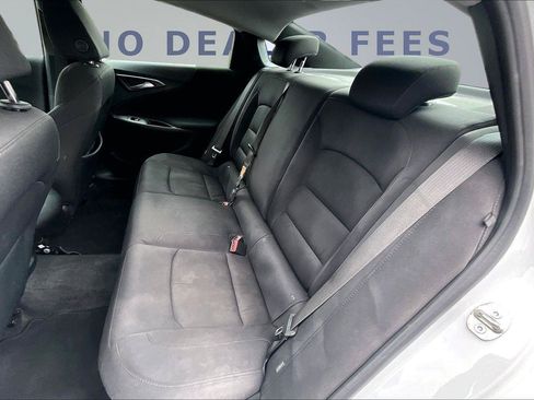 Used 2023 Chevrolet Malibu LS FWD image 22