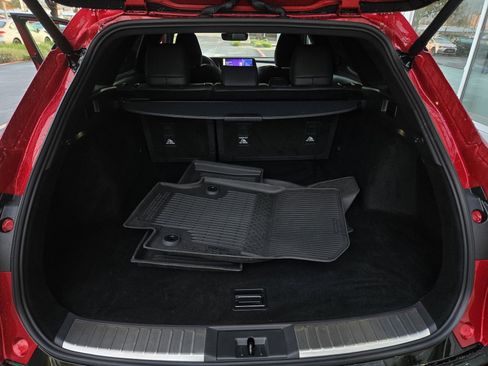 Used 2025 Toyota Crown Signia image 25