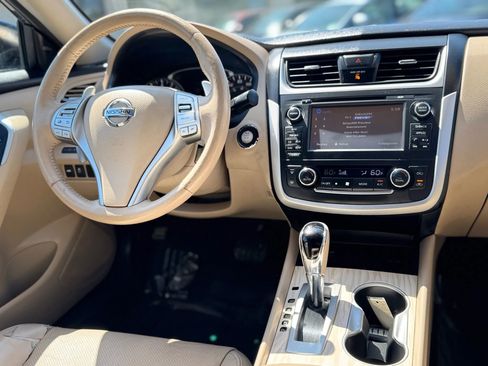 Used 2016 Nissan Altima 3.5 SL image 20