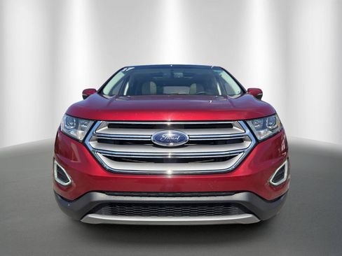 Used 2017 Ford Edge Titanium w/ Equipment Group 301A FWD image 2