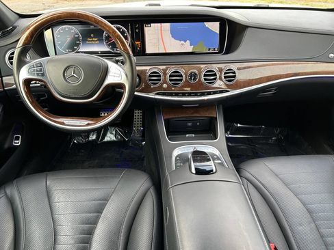 Used 2016 Mercedes-Benz S 550 4MATIC Sedan image 10