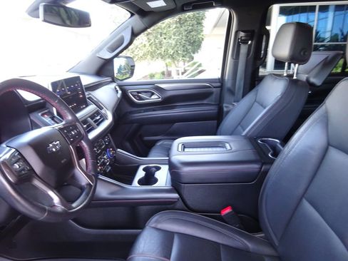 Used 2021 Chevrolet Tahoe RST w/ Luxury Package AWD/4WD image 13