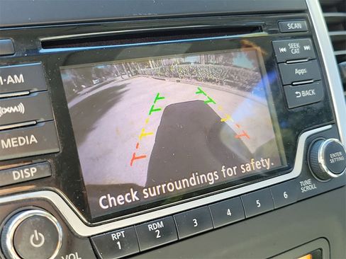 Used 2015 Nissan Frontier SV w/ SV Value Truck Package image 25