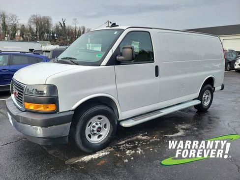 Used 2024 GMC Savana 2500 w/ Driver Convenience Package image 3