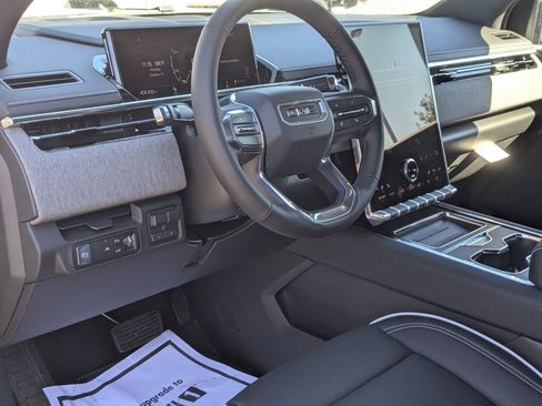 New 2026 GMC Sierra EV Elevation image 9