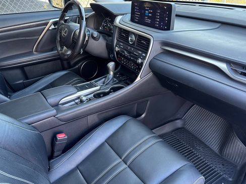 Used 2022 Lexus RX 450hL Luxury image 17