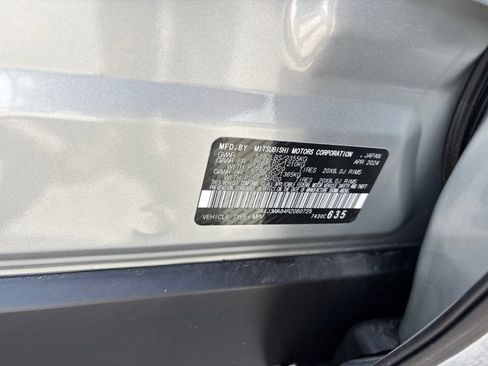 Used 2024 Mitsubishi Outlander SEL FWD image 11