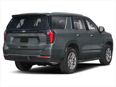 Used 2025 Chevrolet Tahoe RST w/ RST Capability Package AWD/4WD image 14
