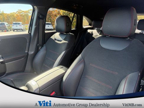 Used 2023 Mercedes-Benz GLA 250 4MATIC image 18