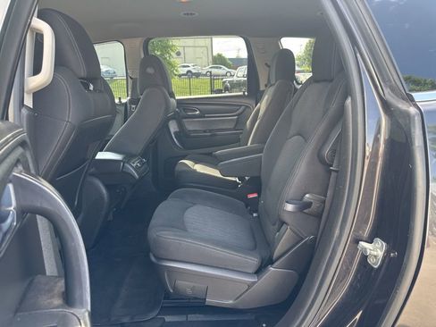 Used 2016 Chevrolet Traverse LT FWD image 15