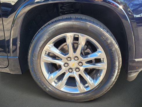 Used 2020 Chevrolet Traverse High Country w/ LPO, Floor Liner Package image 9