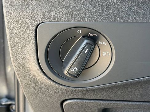 Certified 2024 Volkswagen Tiguan S FWD image 28