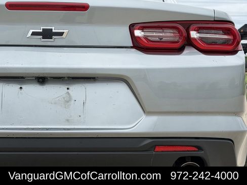 Used 2023 Chevrolet Camaro LT RWD image 9