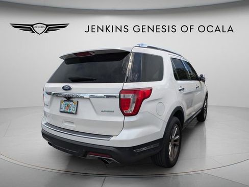 Used 2019 Ford Explorer Limited FWD image 6
