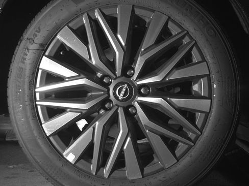 Used 2025 Nissan Altima 2.5 SV image 15