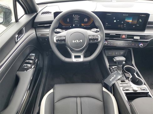 New 2026 Kia K5 GT-Line image 25