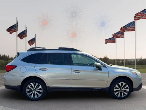 Used 2016 Subaru Outback 3.6R Limited AWD/4WD image 8